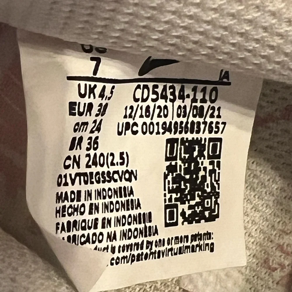 Nike good used
